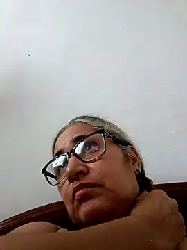 Snapshot of _candi chatting on January 14, 2026, 6:46 pm candi online show from January 14, 2026, 6:46 pm