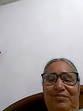  candi online show from April 16, 2026, 9:39 pm