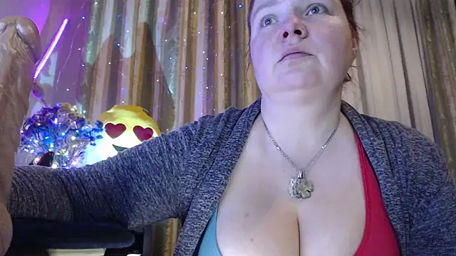 Snapshot of amorelara chatting on May 24, 2026, 10:31 am amorelara online show from May 24, 2026, 10:31 am
