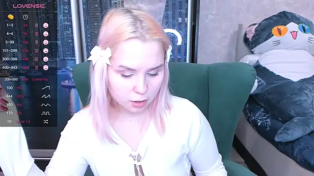 miray kuriyama123 online show from January 20, 2025, 12:18 pm