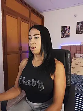 Snapshot of charlotte_bayron02 chatting on June 9, 2026, 12:11 am charlotte bayron02 online show from June 9, 2026, 12:11 am