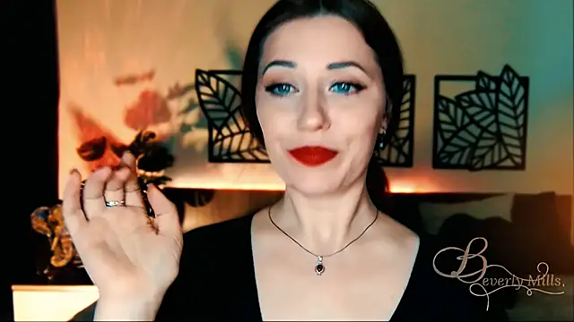 MissBeverlyMills online show from March 20, 2025, 3:04 pm