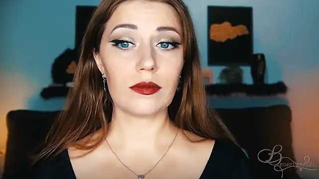 MissBeverlyMills online show from September 14, 2025, 8:13 am