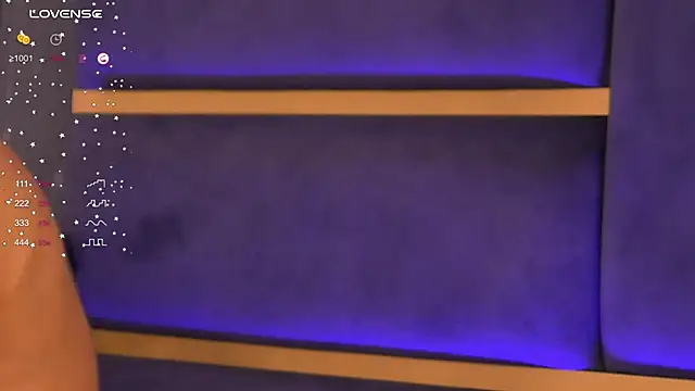 Snapshot of CynthiaWest chatting on March 18, 2025, 4:04 am CynthiaWest online show from March 18, 2025, 4:04 am