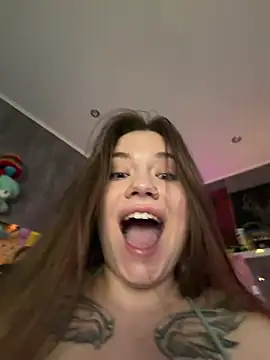 Vikki toriya online show from July 28, 2026, 12:48 pm