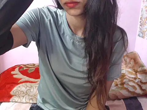 Angel kiyara online show from November 26, 2025, 10:16 am