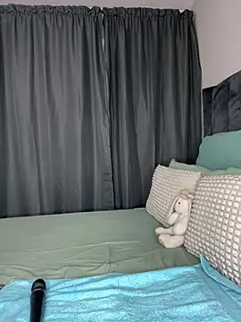 Kinkyy  online show from March 6, 2026, 4:31 am