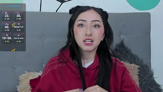 Snapshot of v1cky_ chatting on December 2, 2024, 9:39 pm v1cky online show from December 2, 2024, 9:39 pm