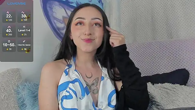 Snapshot of v1cky_ chatting on December 17, 2024, 10:32 pm v1cky online show from December 17, 2024, 10:32 pm