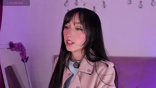 Snapshot of v1cky_ chatting on February 8, 2026, 11:30 pm v1cky online show from February 8, 2026, 11:30 pm