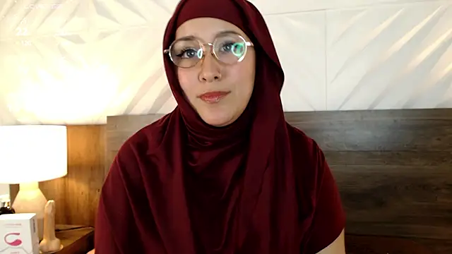 Snapshot of Dalila_bashar chatting on February 22, 2025, 9:37 pm Dalila bashar online show from February 22, 2025, 9:37 pm