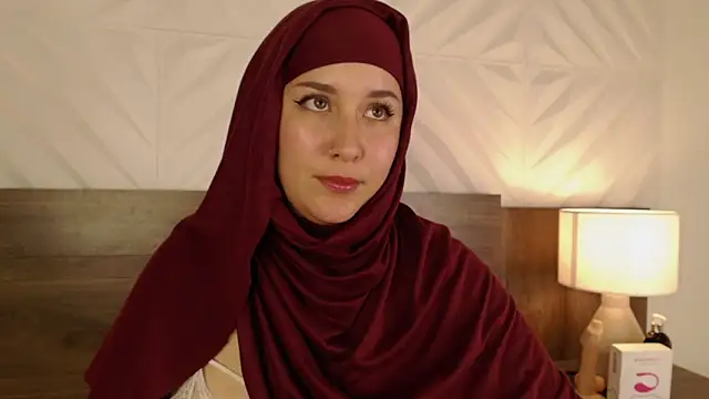 Snapshot of Dalila_bashar chatting on March 2, 2025, 7:02 pm Dalila bashar online show from March 2, 2025, 7:02 pm