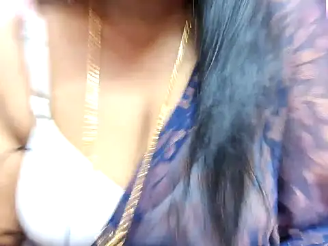 Snapshot of Pallavi-sri chatting on June 7, 2026, 2:43 pm Pallavi-sri online show from June 7, 2026, 2:43 pm
