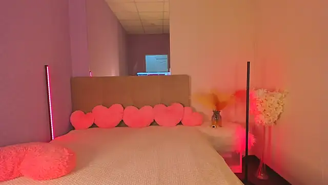 SelenaaSky online show from March 3, 2025, 1:31 pm