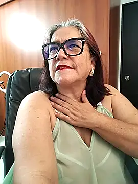 MARIANMILLS   online show from December 14, 2025, 2:22 pm