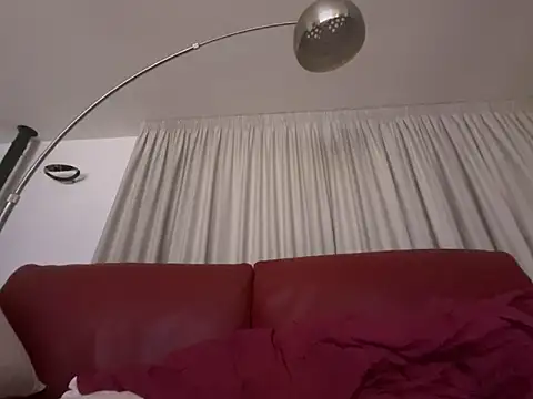 IL GINECOLOGO  online show from December 9, 2024, 2:13 am