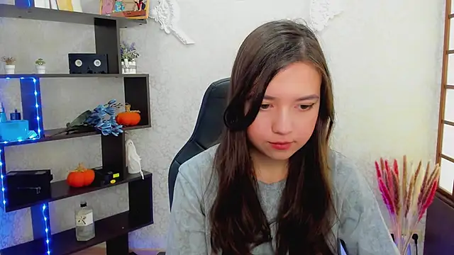 Snapshot of Lina_Brownie chatting on December 21, 2024, 2:09 am Lina Brownie online show from December 21, 2024, 2:09 am