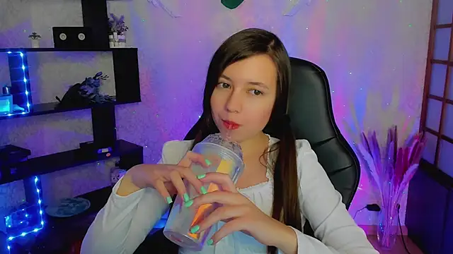 Snapshot of Lina_Brownie chatting on January 5, 2025, 5:09 am Lina Brownie online show from January 5, 2025, 5:09 am