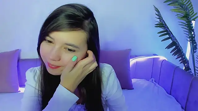 Snapshot of Lina_Brownie chatting on January 9, 2025, 2:11 am Lina Brownie online show from January 9, 2025, 2:11 am