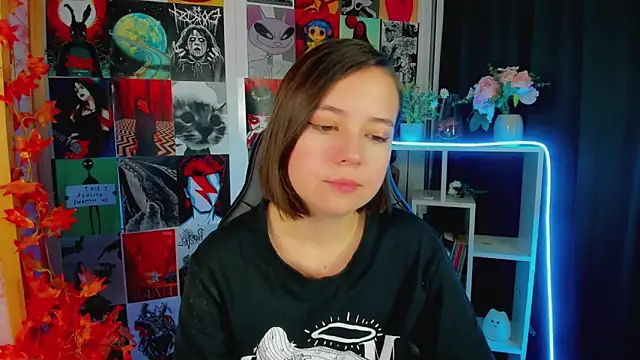 Snapshot of Lina_Brownie chatting on January 24, 2025, 1:56 am Lina Brownie online show from January 24, 2025, 1:56 am