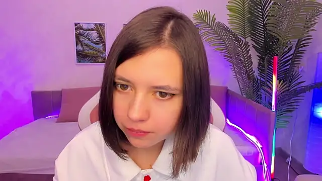 Snapshot of Lina_Brownie chatting on February 11, 2025, 4:55 am Lina Brownie online show from February 11, 2025, 4:55 am