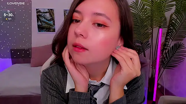 Snapshot of Lina_Brownie chatting on September 10, 2025, 3:17 am Lina Brownie online show from September 10, 2025, 3:17 am