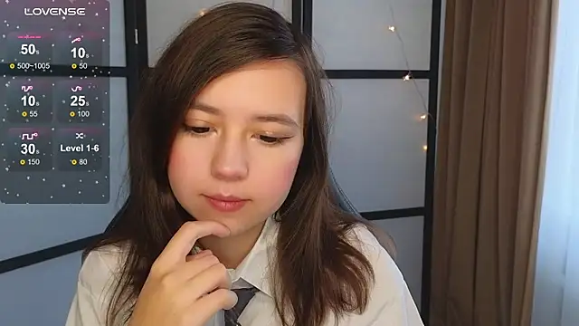 Snapshot of Lina_Brownie chatting on October 26, 2025, 3:23 am Lina Brownie online show from October 26, 2025, 3:23 am