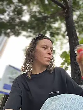 Snapshot of RinaMood chatting on February 18, 2026, 5:25 am RinaMood online show from February 18, 2026, 5:25 am