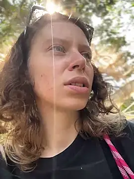 Snapshot of RinaMood chatting on February 22, 2026, 4:46 am RinaMood online show from February 22, 2026, 4:46 am