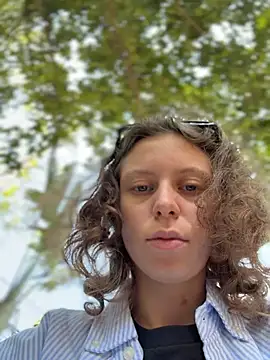 Snapshot of RinaMood chatting on March 4, 2026, 4:40 am RinaMood online show from March 4, 2026, 4:40 am