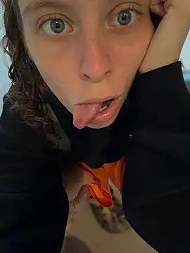 RinaMood online show from March 12, 2026, 1:12 am