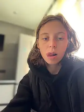 RinaMood online show from March 29, 2026, 6:57 am