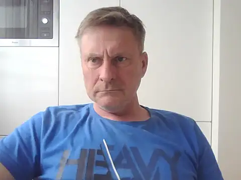 johnnym1 online show from March 12, 2025, 1:40 pm