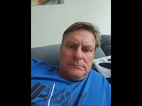 Snapshot of johnnym1 chatting on March 12, 2026, 7:36 am johnnym1 online show from March 12, 2026, 7:36 am