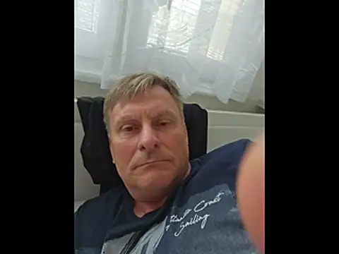 Snapshot of johnnym1 chatting on March 23, 2026, 1:04 pm johnnym1 online show from March 23, 2026, 1:04 pm