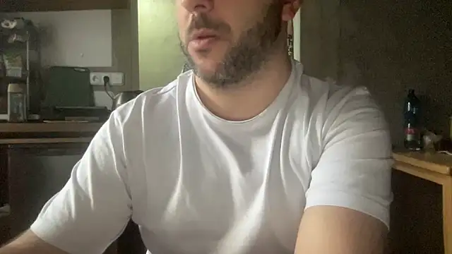 Snapshot of RedDante89 chatting on February 26, 2026, 12:15 pm RedDante89 online show from February 26, 2026, 12:15 pm