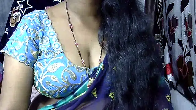 Snapshot of samyukthapuretelugu chatting on March 19, 2025, 10:11 am samyukthapuretelugu online show from March 19, 2025, 10:11 am