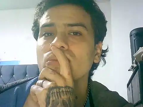 chamitopolla21 online show from June 20, 2026, 2:03 am