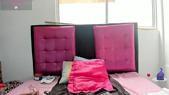 AlanaLars online show from February 2, 2026, 6:17 pm