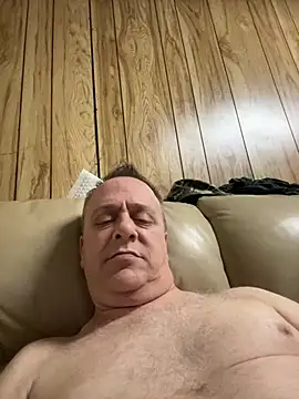 Snapshot of johnrockme chatting on January 20, 2025, 8:40 pm johnrockme online show from January 20, 2025, 8:40 pm