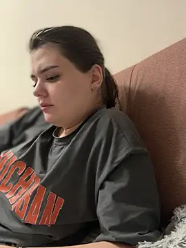 NikaMur online show from March 5, 2025, 12:55 pm