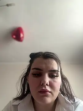 NikaMur online show from March 9, 2025, 3:32 am