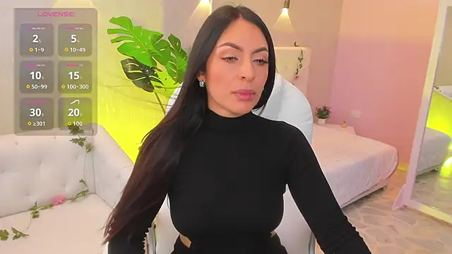 Snapshot of yourmagic_venus chatting on May 26, 2026, 8:49 pm yourmagic venus online show from May 26, 2026, 8:49 pm
