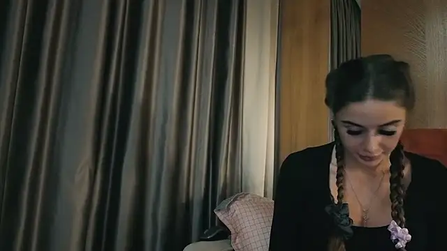 Snapshot of your_bunnygirl chatting on October 17, 2025, 7:16 pm your bunnygirl online show from October 17, 2025, 7:16 pm