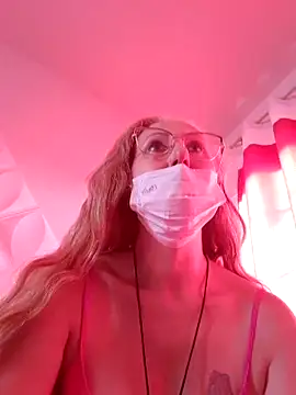 MILEIDE980 online show from November 8, 2025, 8:29 pm