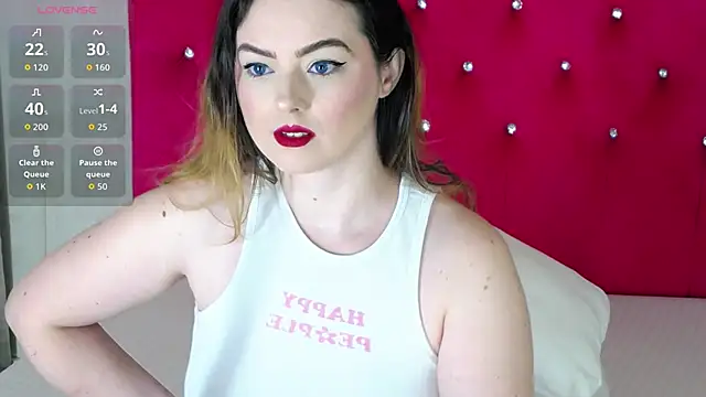 Erryka online show from February 12, 2026, 7:03 am