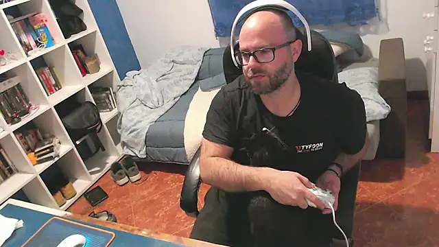 ravingr4d4 online show from March 15, 2026, 12:49 am