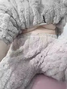 SweetGirl2k2 online show from January 25, 2025, 9:57 am