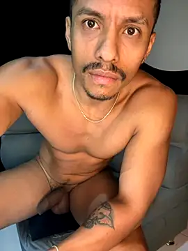 Snapshot of Abra_ham13 chatting on October 23, 2025, 11:42 am Abra ham13 online show from October 23, 2025, 11:42 am