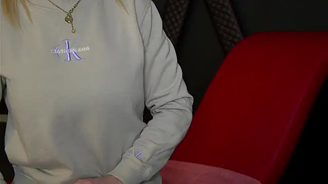 CelineConner online show from February 14, 2025, 5:09 am